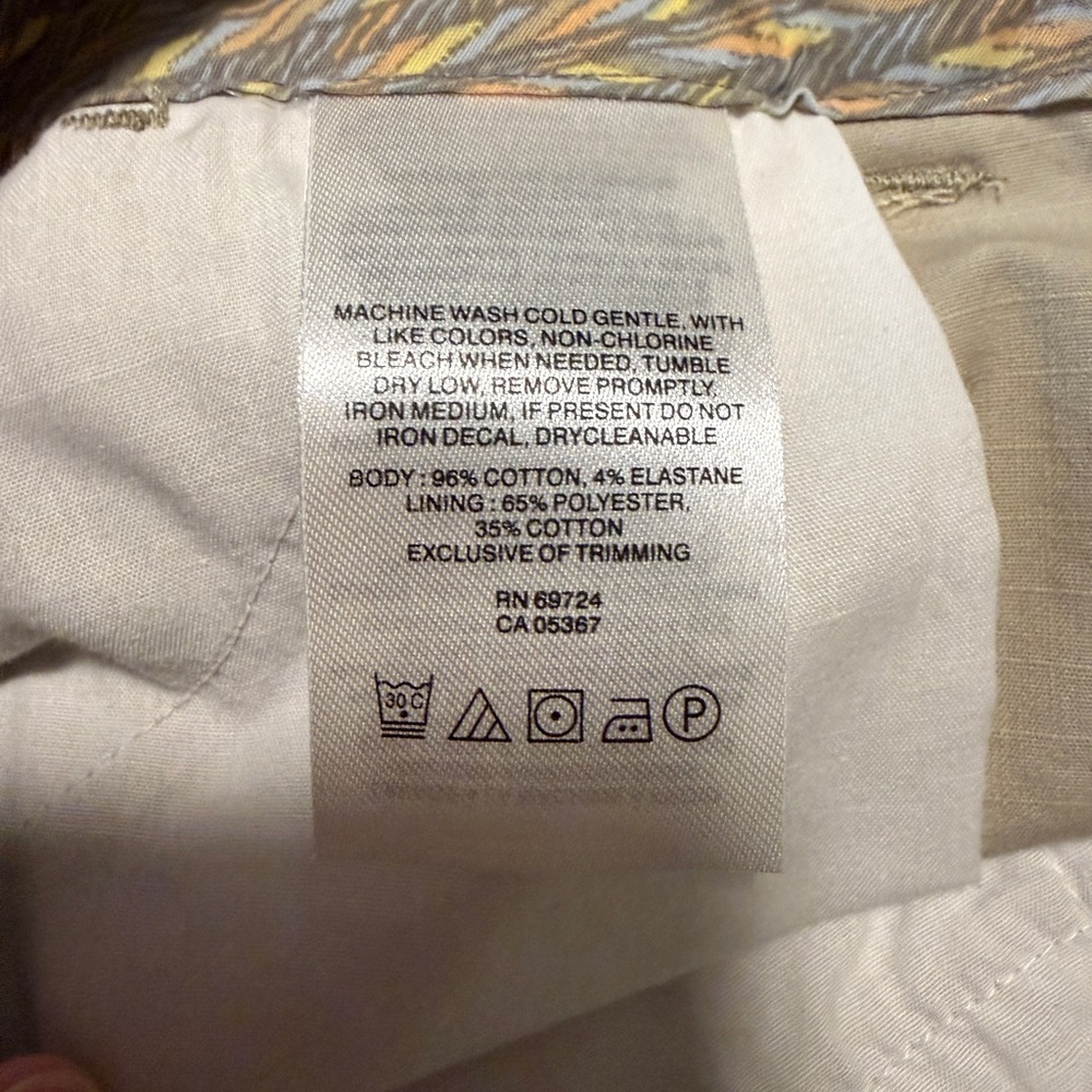 Columbia Omni Shade Khaki Cargo Shorts Size 12W - Picture 5 of 12
